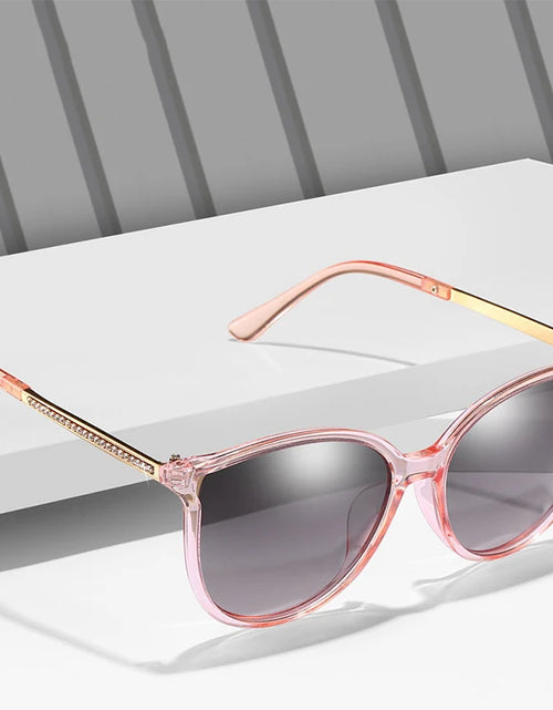 Load image into Gallery viewer, New Lady Polarized Sunglasses Big Glasses Fashion Sunglasses Driver Mirror Restoring Ancient Ways Motorcycle Running Travel
